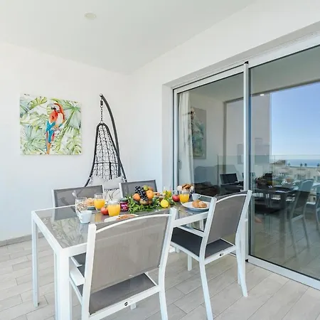 Ocean Garden Sea View