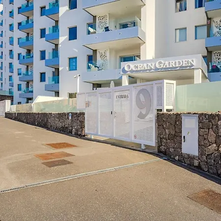 Ocean Garden Sea View Апартаменти Адехе